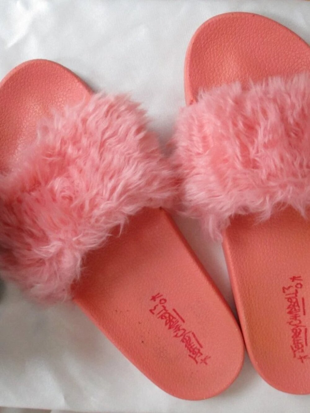 Jeffrey Campbell Size 10M Lucky Me Slides Pink